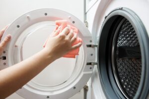 Cách vệ sinh máy giặt Samsung lồng ngang