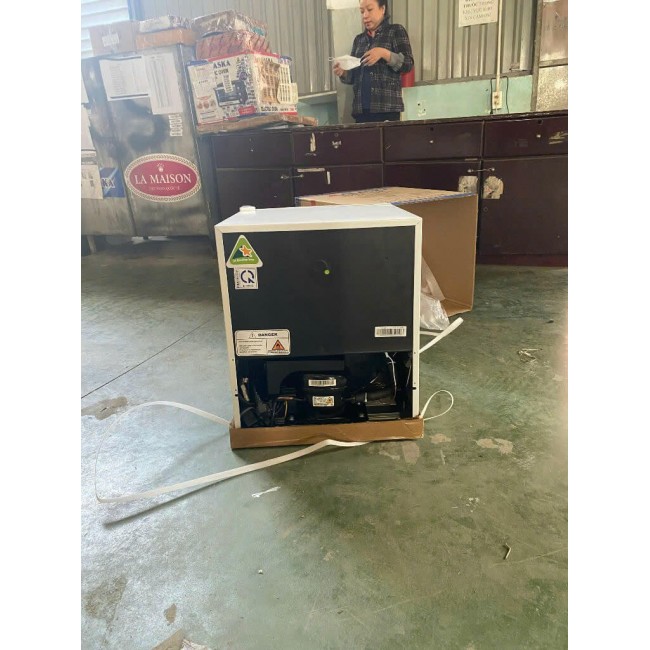 Tủ mát mini Alaska LC-50T
