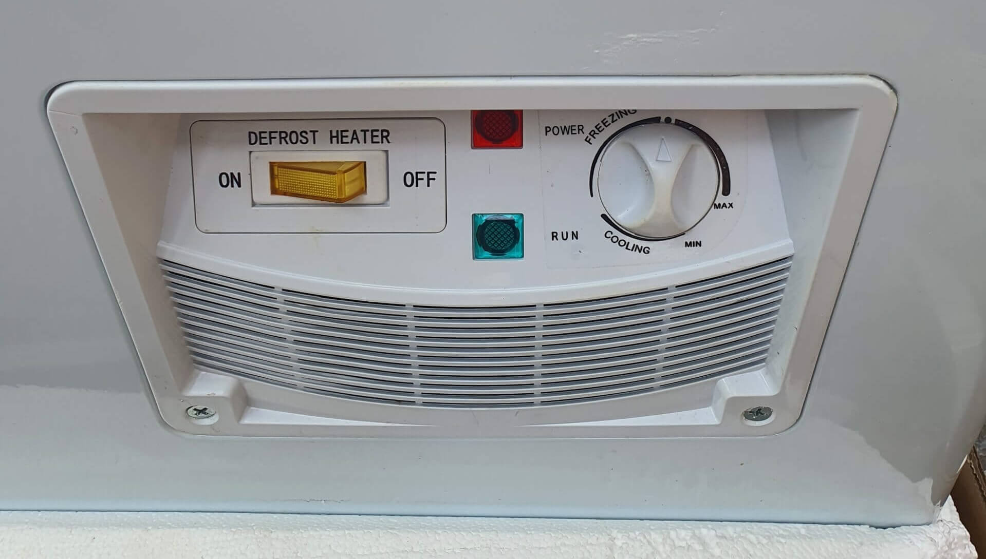Tủ đông Alaska HB-550CI Inverter tiết kiệm điện
