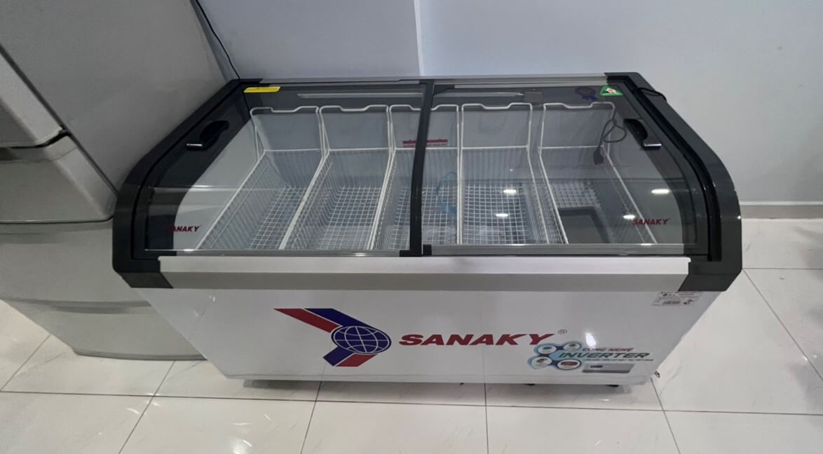 Tủ Đông Sanaky Inverter VH-899K3A Dàn Lạnh Đồng